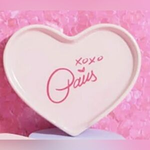 Paris Hilton Pink Heart spoon rest